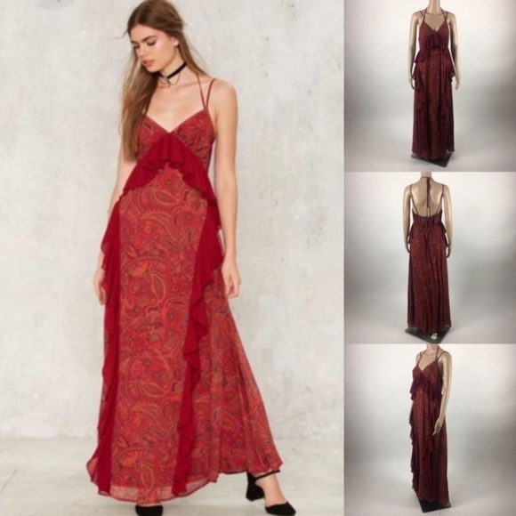 Nasty Gal Dresses & Skirts - Nasty Gal Red Paisley Dress